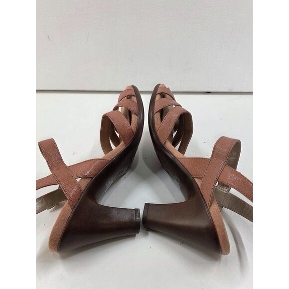 Aerosoles Cone Heeled  Sandel Adjustable Buckle Women's  Carmel Size 9.5 Comfort - Picture 6 of 9